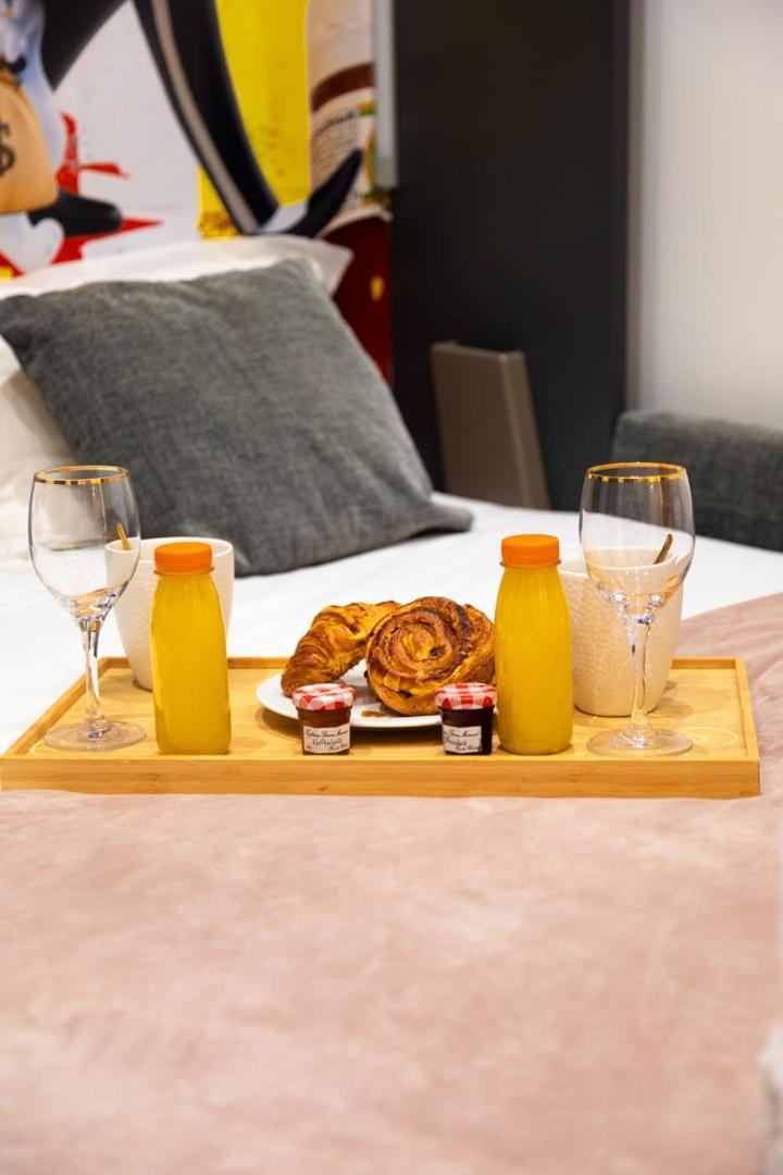 Bluestay 74 - Superb Appartement Parijs